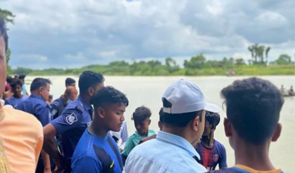 ব্রহ্মপুত্র নদে নৌকাডুবি 1751354851 ব্রহ্মপুত্র নদে নৌকাডুবি, ৩ জন নিখোঁজ