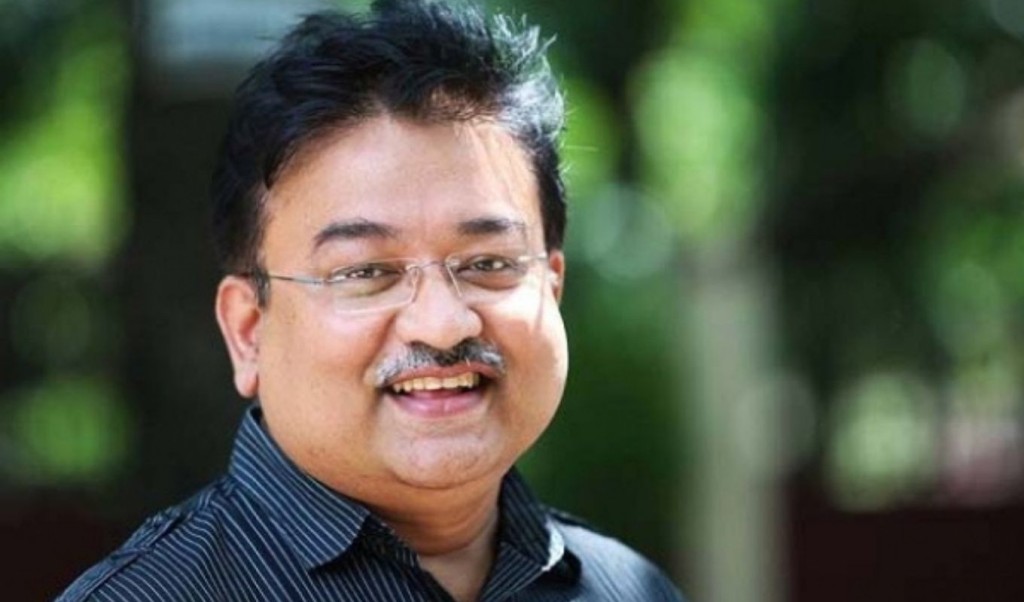 ভাই-ব্রাদারদের নিয়ে গঠিত সরকার দিয়ে এই দেশ চলছে: তুষার 3 ভাই ব্রাদারদের নিয়ে গঠিত সরকার দিয়ে এই দেশ চলছে 1753455167 ভাই-ব্রাদারদের নিয়ে গঠিত সরকার দিয়ে এই দেশ চলছে: তুষার