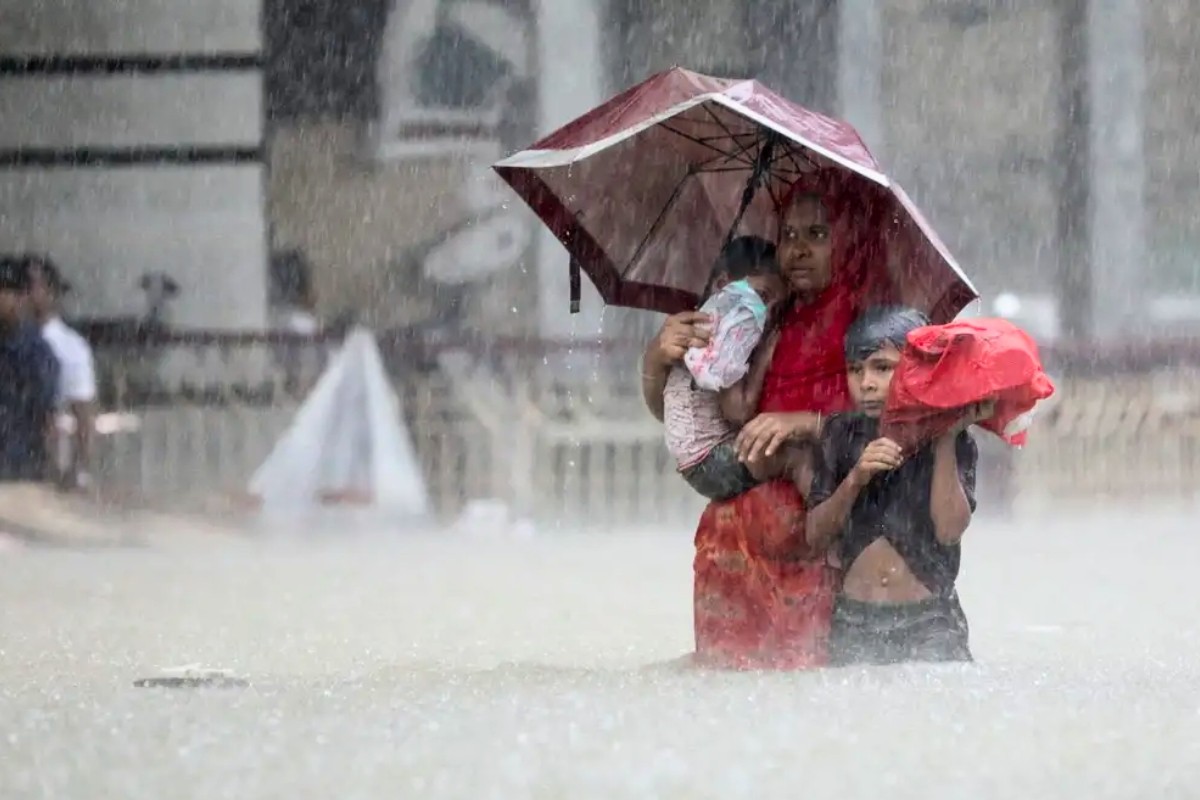 ভারী বৃষ্টিপাত ও বন্যা নিয়ে যা জানাল পাউবো-আবহাওয়া অধিদপ্তর