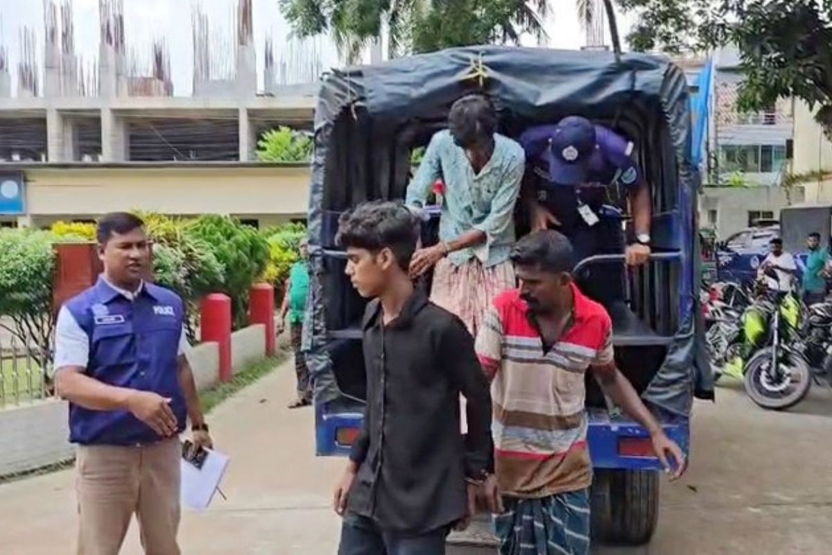ভুল ট্রেনে উঠে দলবদ্ধ ধর্ষণের শিকার নারী, গ্রেপ্তার ৩