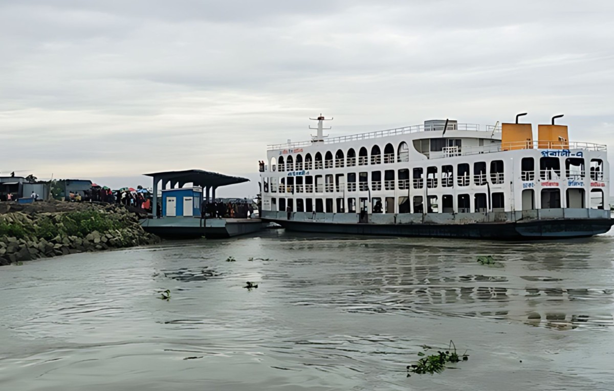 ভোলার ১০ নৌপথে বন্ধ লঞ্চ চলাচল