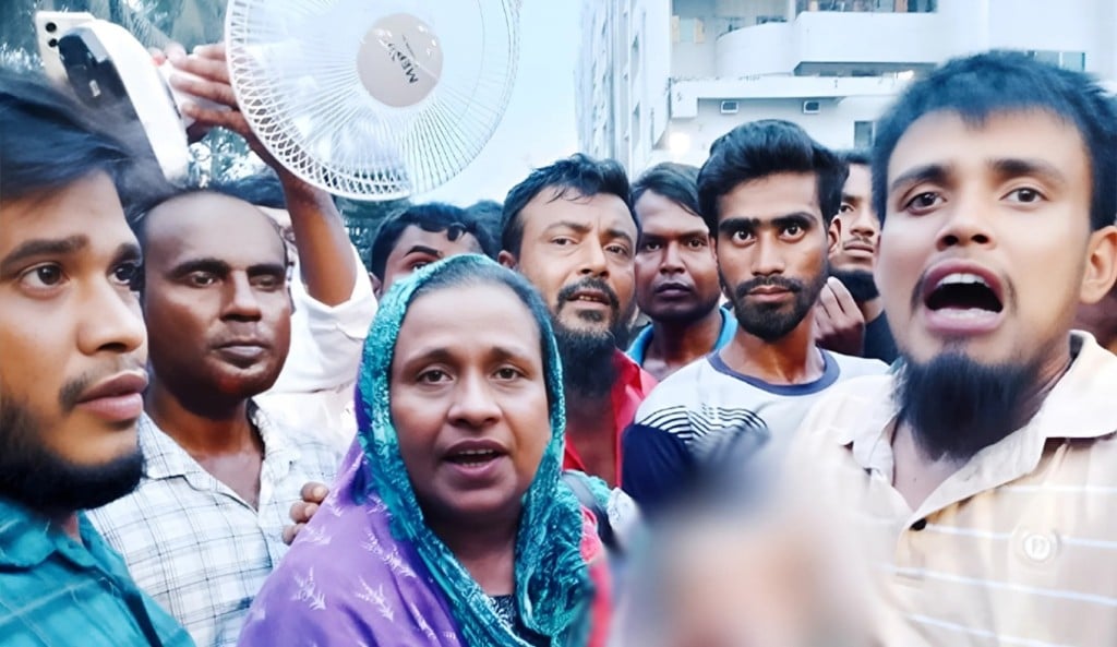 মমেকে ভুল চিকিৎসায় শিশু মৃত্যুর অভিযোগে বিক্ষোভ 1752987042 মমেকে ভুল চিকিৎসায় শিশু মৃত্যুর অভিযোগে বিক্ষোভ