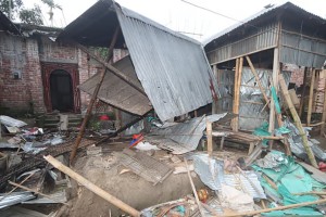 মহানবী (সা.)-কে কটূক্তির অভিযোগে কিশোর গ্রেপ্তার, সনাতনীদের ১৫টি বসতঘর ভাঙচুর