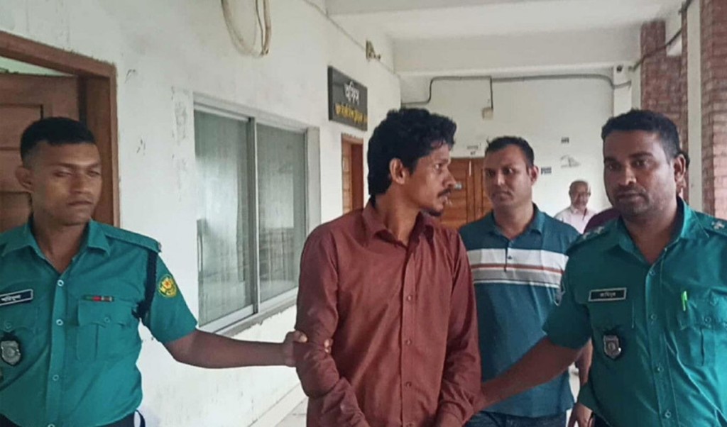 ব্যবসায়ী সোহাগ হত্যা: প্রধান আসামি মহিনের ‘স্বীকারোক্তিমূলক’ জবানবন্দি 4 মহিনের দায় স্বীকার 1753020300 ব্যবসায়ী সোহাগ হত্যা: প্রধান আসামি মহিনের ‘স্বীকারোক্তিমূলক’ জবানবন্দি