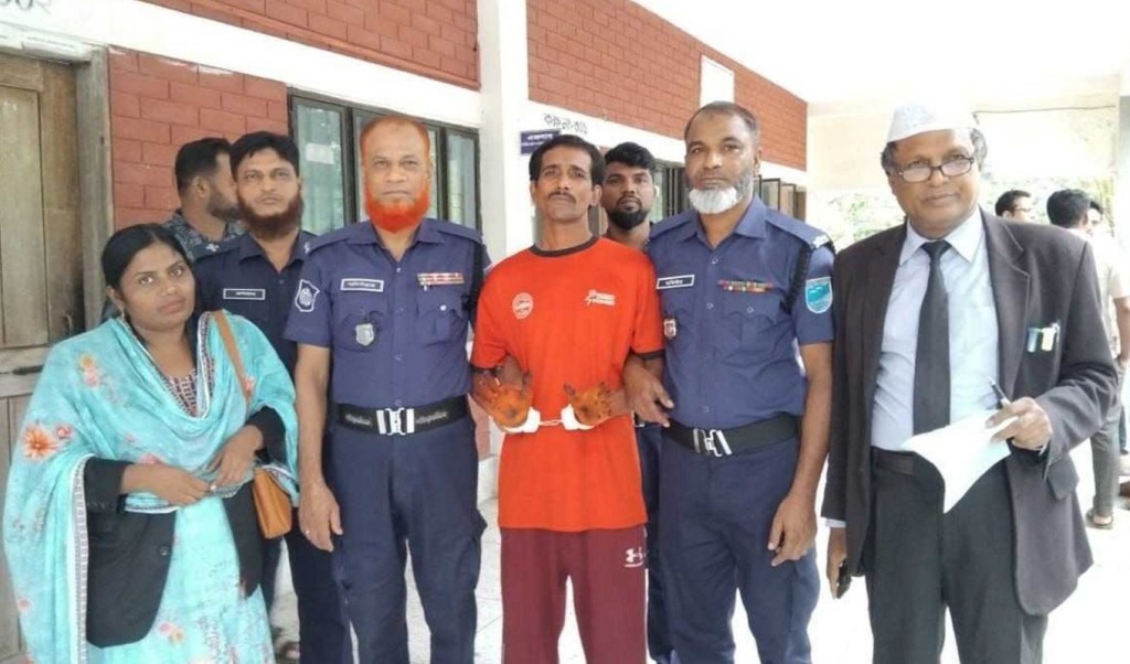 মাদকের টাকা না পেয়ে মাকে হত্যা, ছেলের আমৃত্যু কারাদণ্ড 3 মাদকের টাকা না পেয়ে মাকে হত্যা ছেলের আমৃত্যু কারাদণ্ড 1752507612 মাদকের টাকা না পেয়ে মাকে হত্যা, ছেলের আমৃত্যু কারাদণ্ড