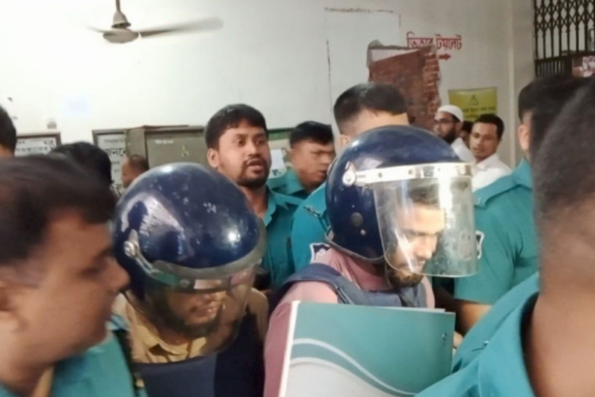 মিটফোর্ডে সোহাগ হত্যায় ৫ দিনের রিমান্ডে দুই ভাই