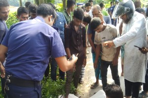 কালীগঞ্জে ট্রেন ও সড়ক দুর্ঘটনায় দুইজনের মৃত্যু