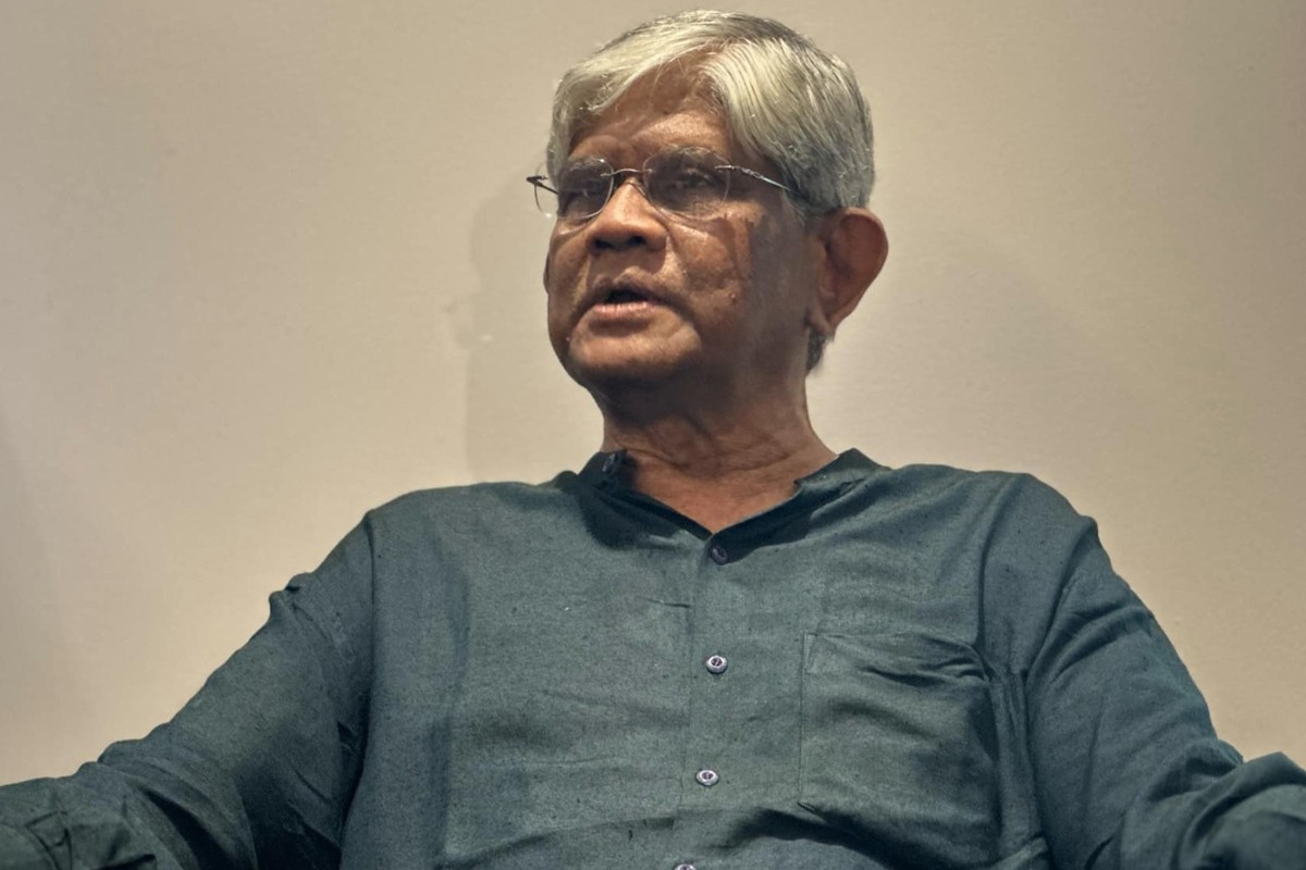 অর্থ উপদেষ্টা