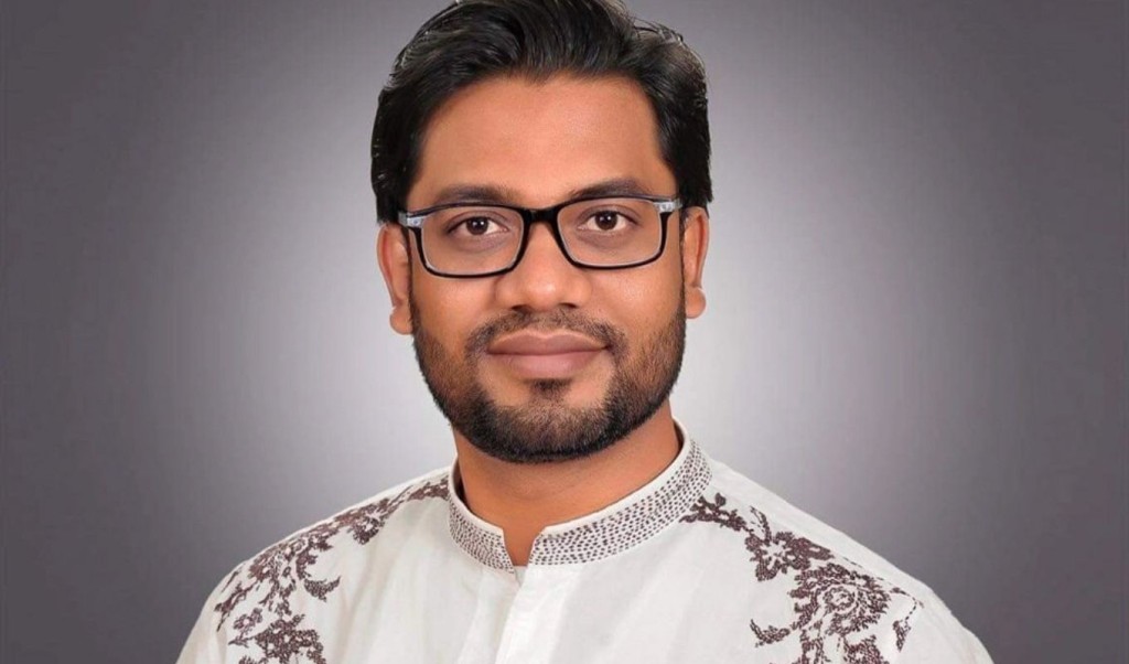 বাসায় বাসায় গিয়ে চাঁদাবাজি করছেন সমন্বয়করা: নয়ন 3 রাজধানীর গুলশান এলাকায় চাঁদাবাজি 1753617855 বাসায় বাসায় গিয়ে চাঁদাবাজি করছেন সমন্বয়করা: নয়ন