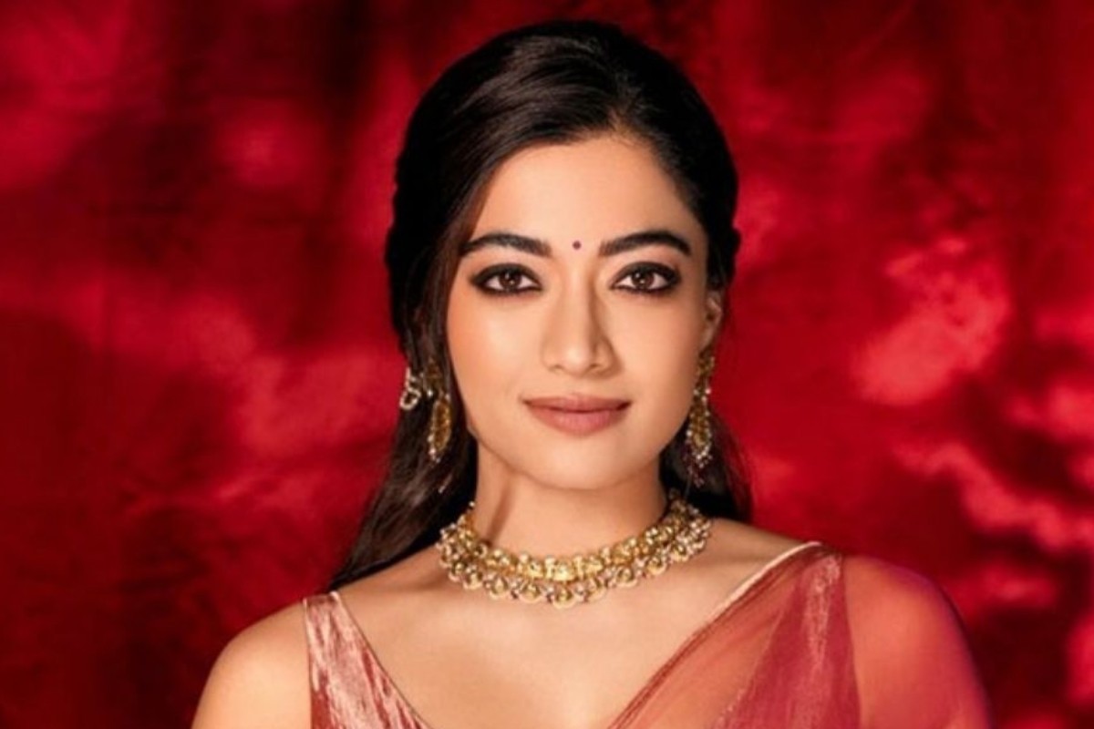 ছুটির দিনে কান্নাকাটি করেন রাশমিকা!
