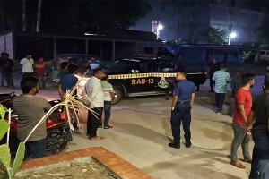 অপহৃত কিশোরী উদ্ধার অভিযানে র‍্যাবের ওপর হামলা