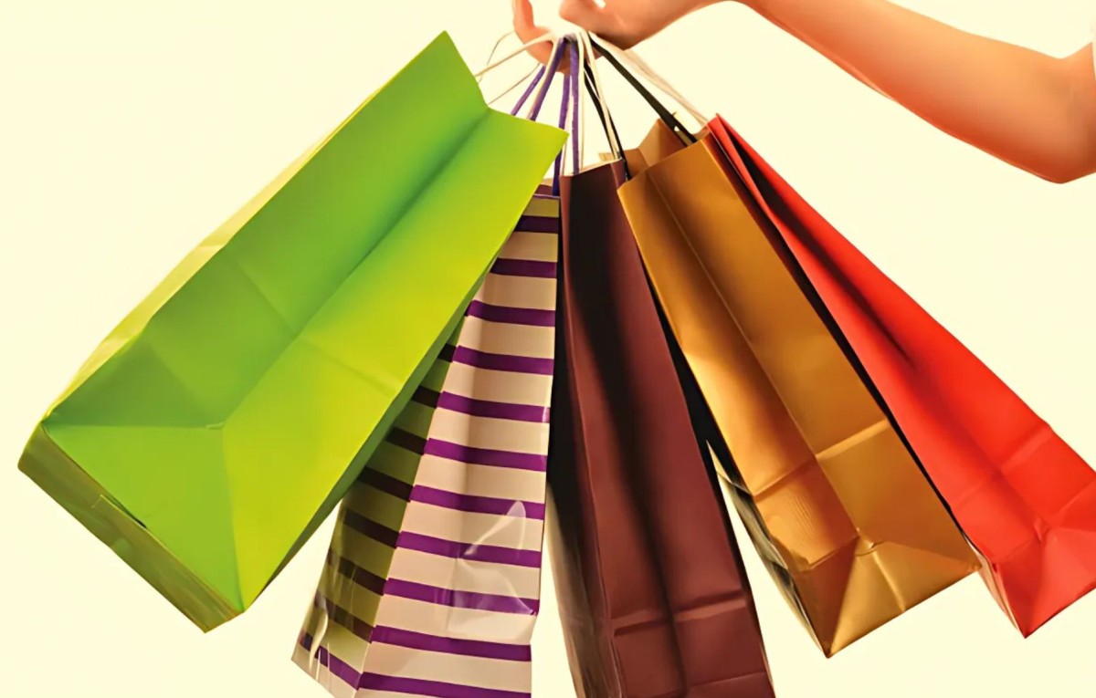 সোমবার রাজধানী ঢাকার যেসব মার্কেট বন্ধ