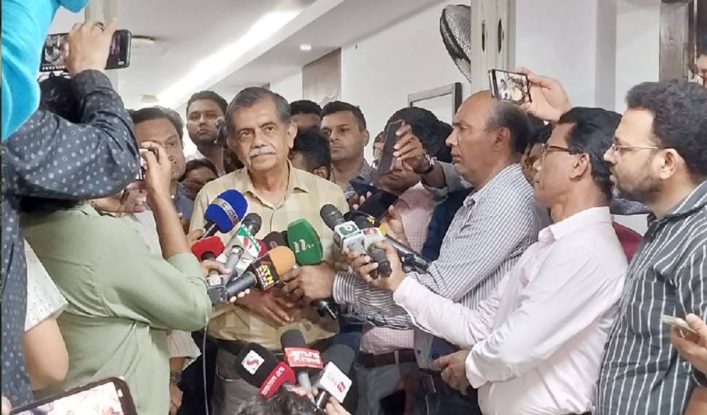 শিক্ষা উপদেষ্টা 1753264779 নিজে থেকে পদত্যাগের অভিপ্রায় নেই, তবে নিয়োগকর্তা বললে চলে যাব: শিক্ষা উপদেষ্টা