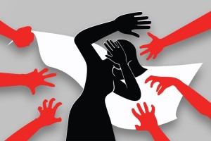 ছোট ভাইকে মেরে ফেলার হুমকি দিয়ে স্কুলছাত্রীকে ‘ধর্ষণ’, টাকার বিনিময়ে মিটমাটের চাপ