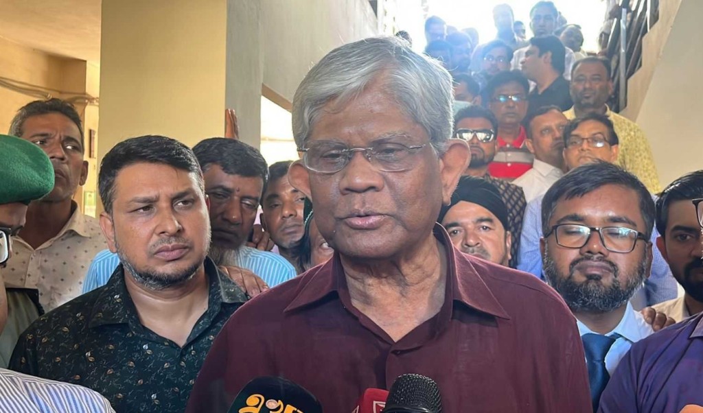 সঞ্চয়পত্রের মুনাফা বাড়লে ব্যাংকে কেউ টাকা রাখবে না: অর্থ উপদেষ্টা 3 সঞ্চয়পত্রের মুনাফা বাড়লে ব্যাংকে কেউ টাকা রাখবে না অর্থ উপদেষ্টা 1751729334 সঞ্চয়পত্রের মুনাফা বাড়লে ব্যাংকে কেউ টাকা রাখবে না: অর্থ উপদেষ্টা