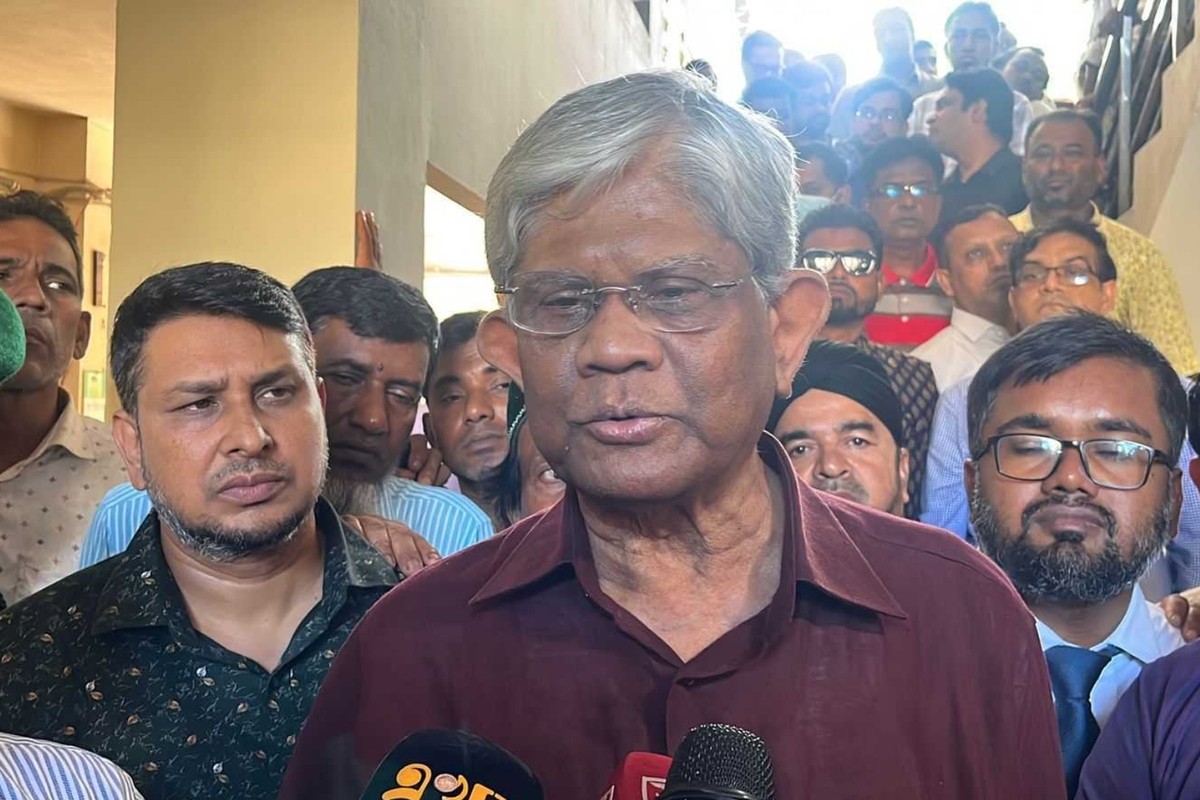 সঞ্চয়পত্রের মুনাফা বাড়লে ব্যাংকে কেউ টাকা রাখবে না: অর্থ উপদেষ্টা