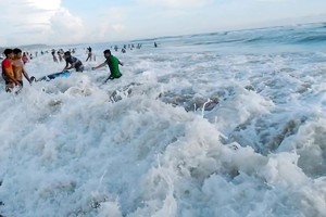 সাগরে গোসলে নেমে স্কুলছাত্রের মৃত্যু