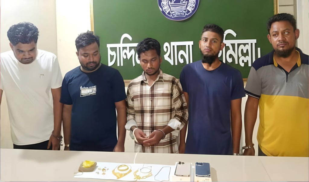 সিআইডি পরিচয়ে চাঁদাবাজির ঘটনায় শ্রমিকদল নেতাসহ গ্রেপ্তার ৫ 1752564967 সিআইডি পরিচয়ে চাঁদাবাজির ঘটনায় শ্রমিকদল নেতাসহ গ্রেপ্তার ৫