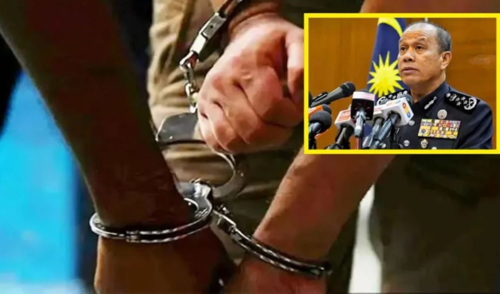 সিরিয়া ও বাংলাদেশে ‘আইএস তহবিলে অর্থ পাঠাত’ গ্রেপ্তার বাংলাদেশিরা 4 সিরিয়া ও বাংলাদেশে ‘আইএস তহবিলে অর্থ পাঠাত গ্রেপ্তার বাংলাদেশিরা 1751632376 সিরিয়া ও বাংলাদেশে ‘আইএস তহবিলে অর্থ পাঠাত’ গ্রেপ্তার বাংলাদেশিরা
