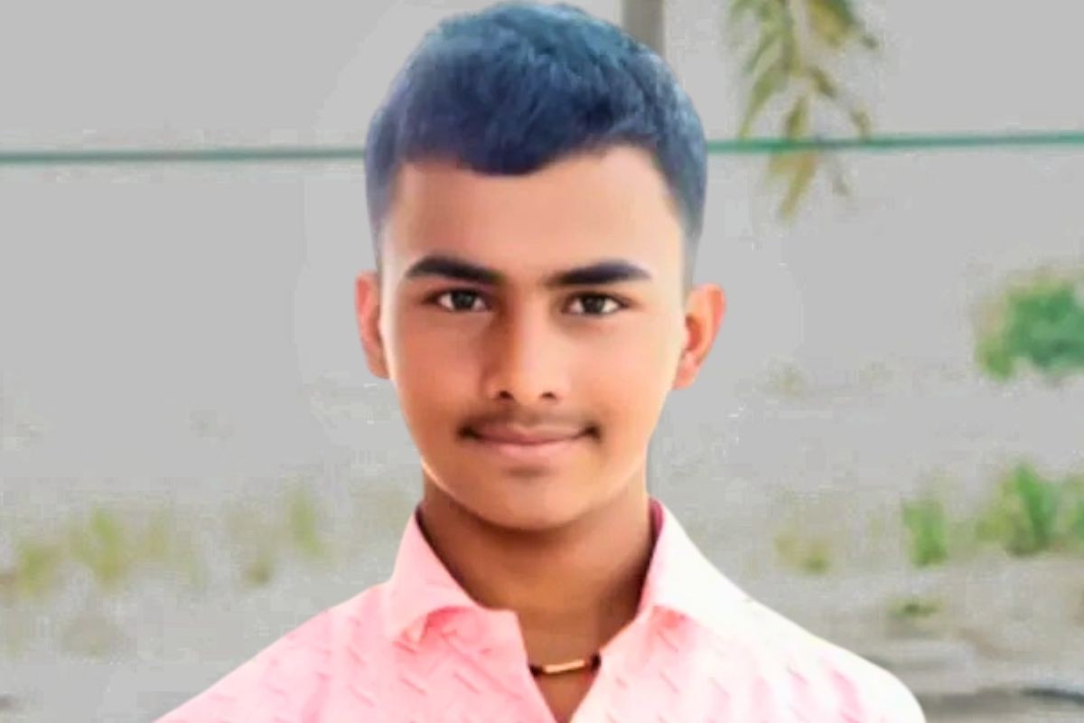 স্বপ্ন দেখে মৃত মায়ের কাছে যেতে কিশোরের ‘আত্মহত্যা’!