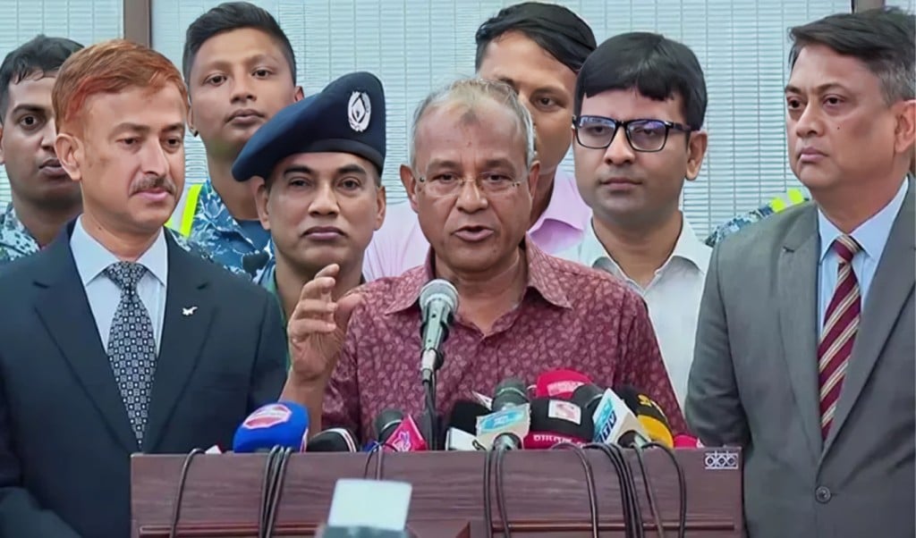 স্বরাষ্ট্র উপদেষ্টা 1752912228 গোপালগঞ্জের ঘটনায় প্রয়োজনে মরদেহ কবর থেকে তোলা হবে: স্বরাষ্ট্র উপদেষ্টা