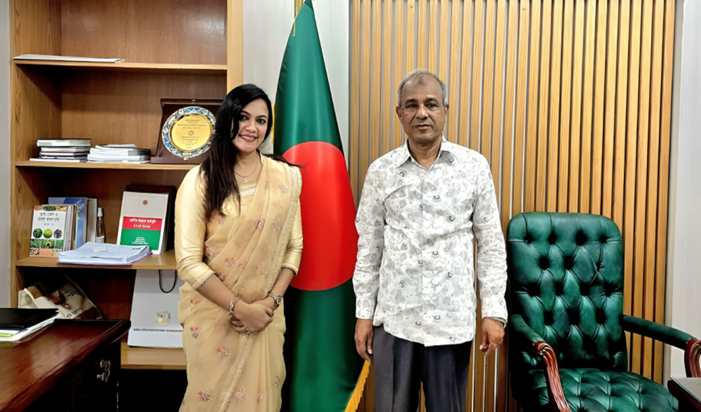 স্বরাষ্ট্র উপদেষ্টার সানিধ্যে প্রযোজক 1752650489 শাকিব খানের নতুন সিনেমা: শুটিং শুরুর আগে স্বরাষ্ট্র উপদেষ্টার সান্নিধ্যে প্রযোজক