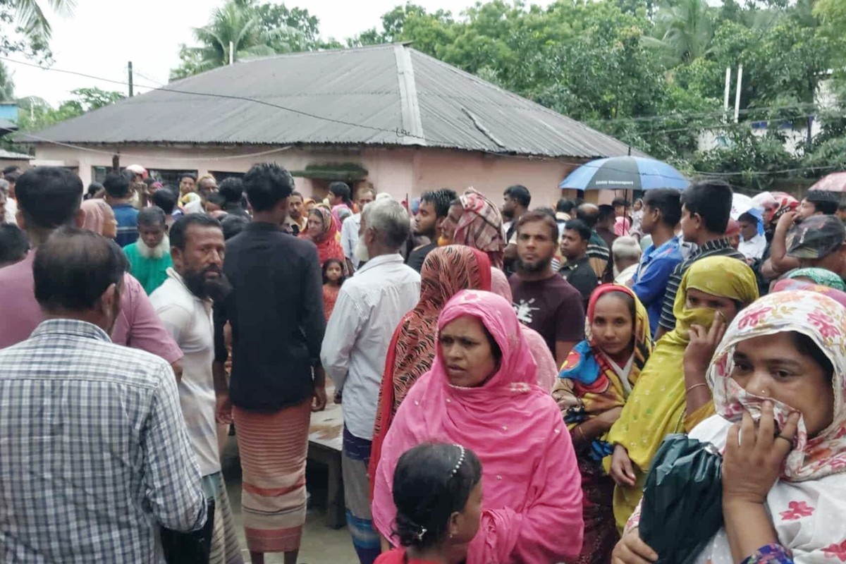 স্বামীকে বাঁচাতে গিয়ে প্রাণ গেল স্ত্রীরও