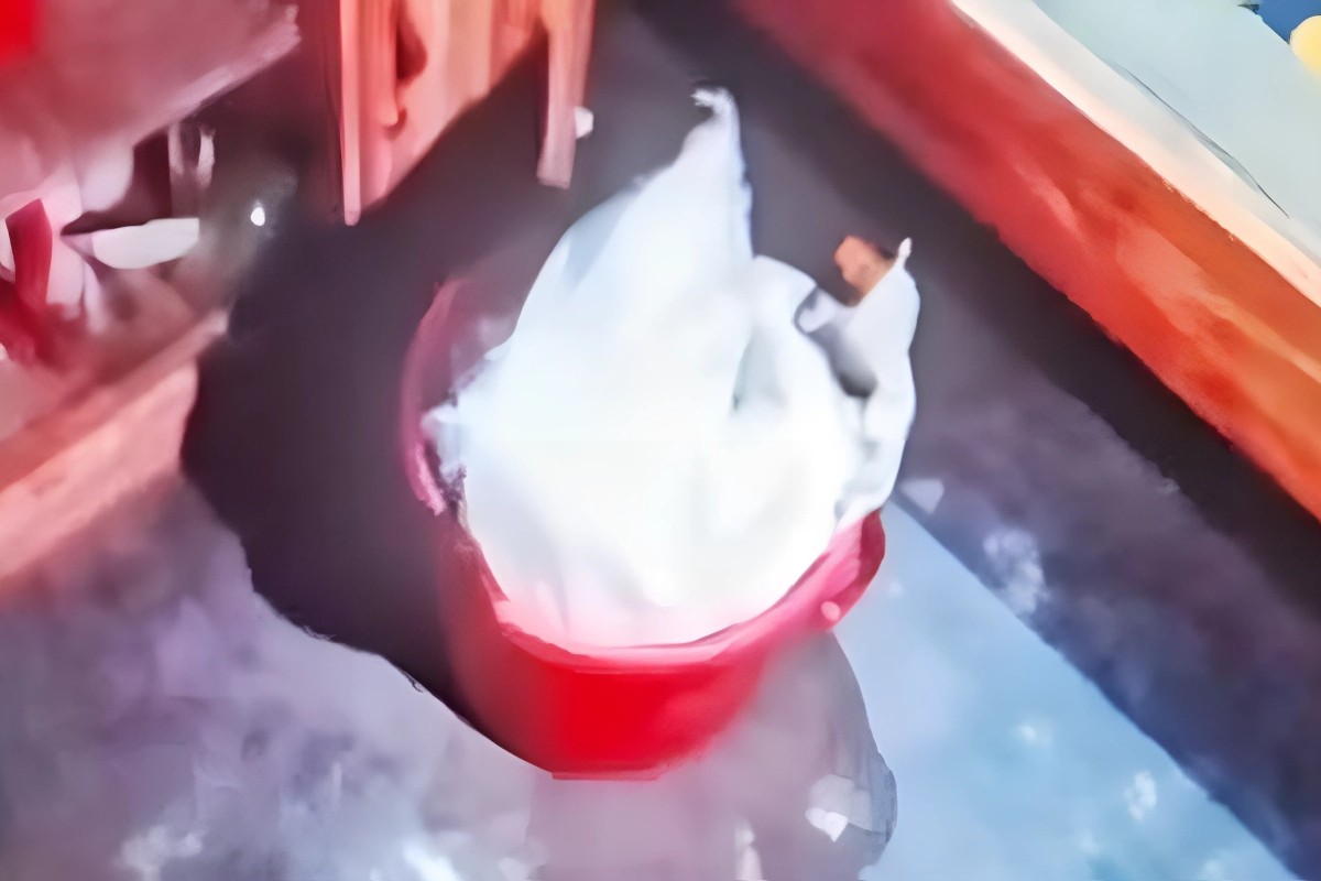 সৎ মায়ের ঘর থেকে শিশুর মরদেহ উদ্ধার