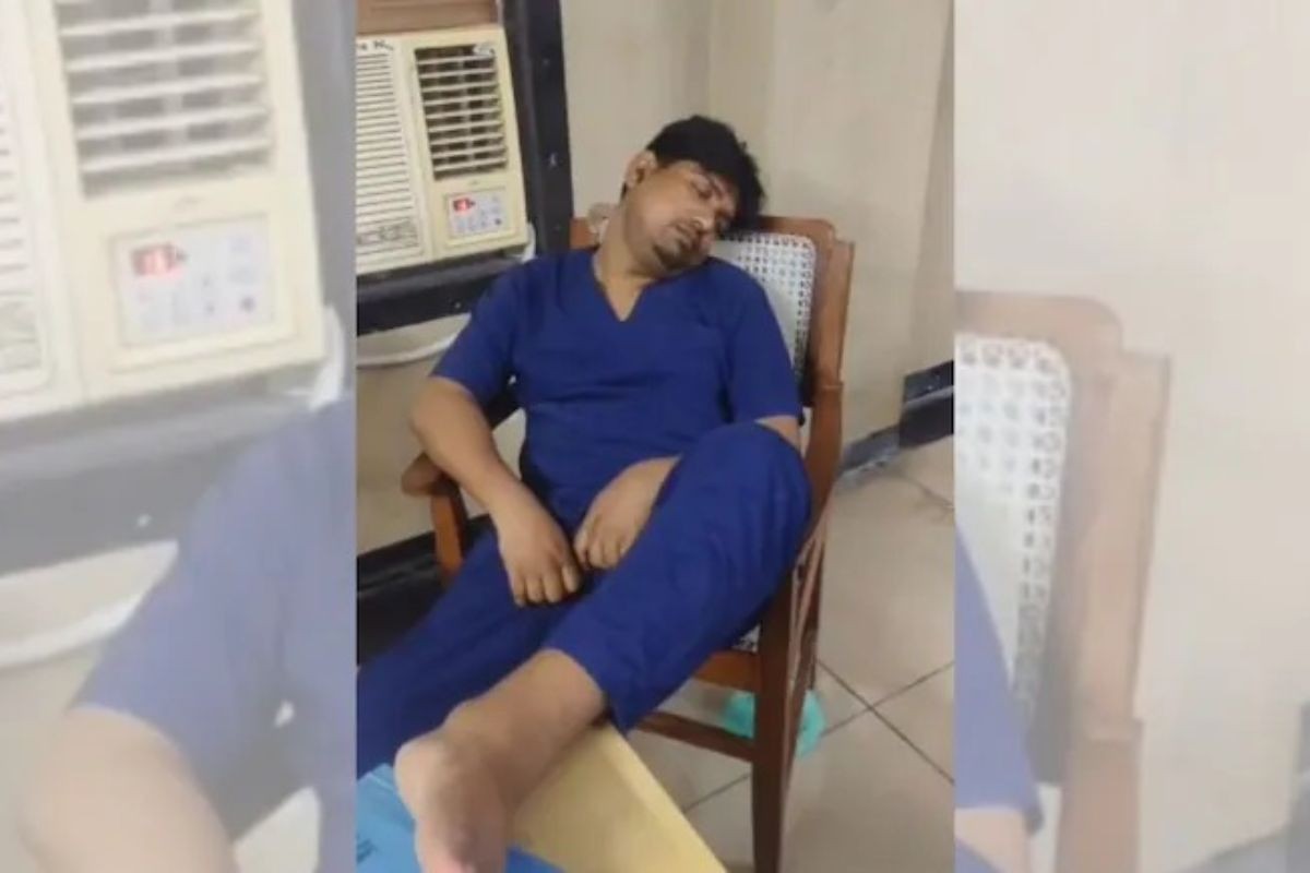 হাসপাতালে চিকিৎসক ঘুমে, রক্তক্ষরণে মারা গেল রোগী