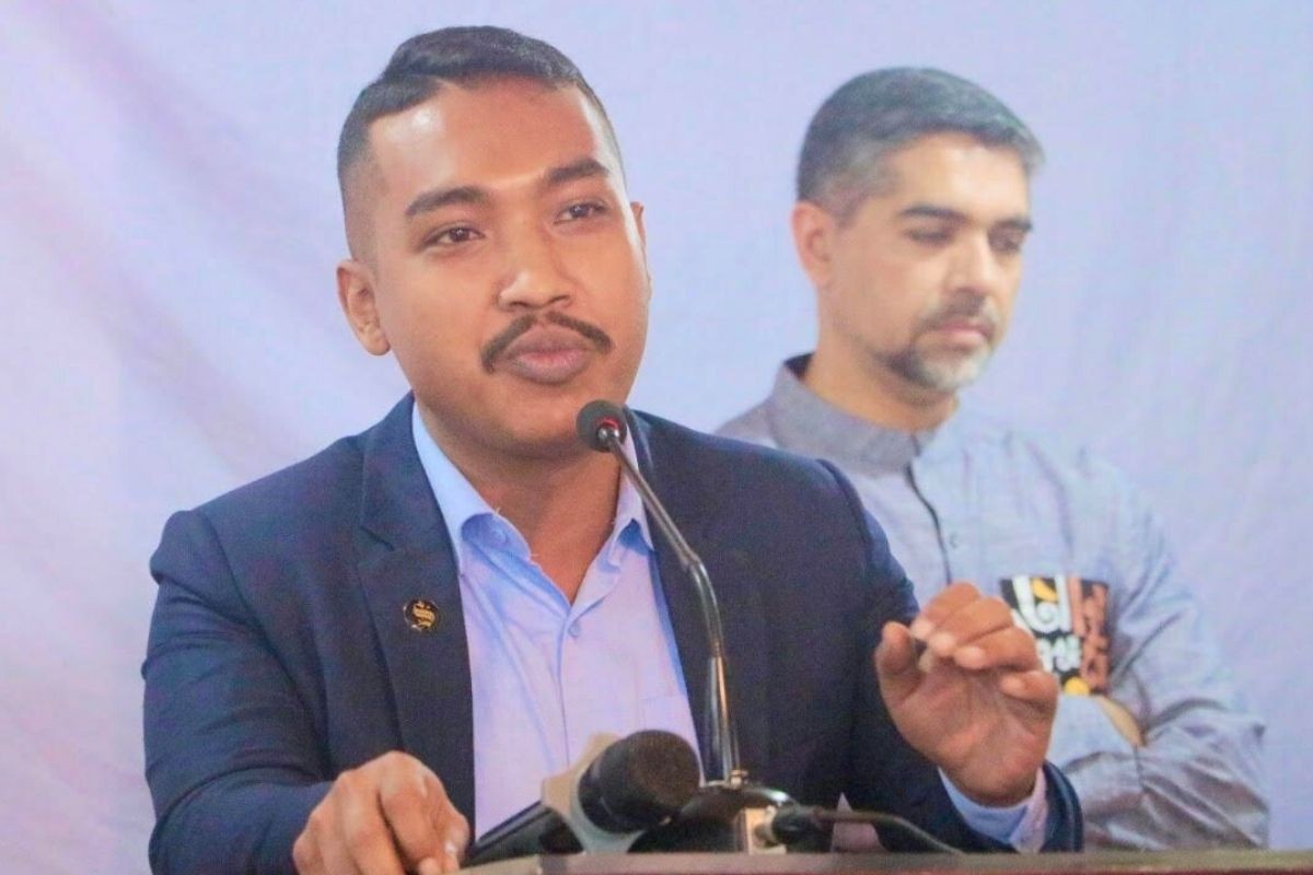 ‘১৯৬৬ সালের ভাঙারি প্লেন দিয়ে আর কতজন মরলে এ রাষ্ট্র জাগবে?’