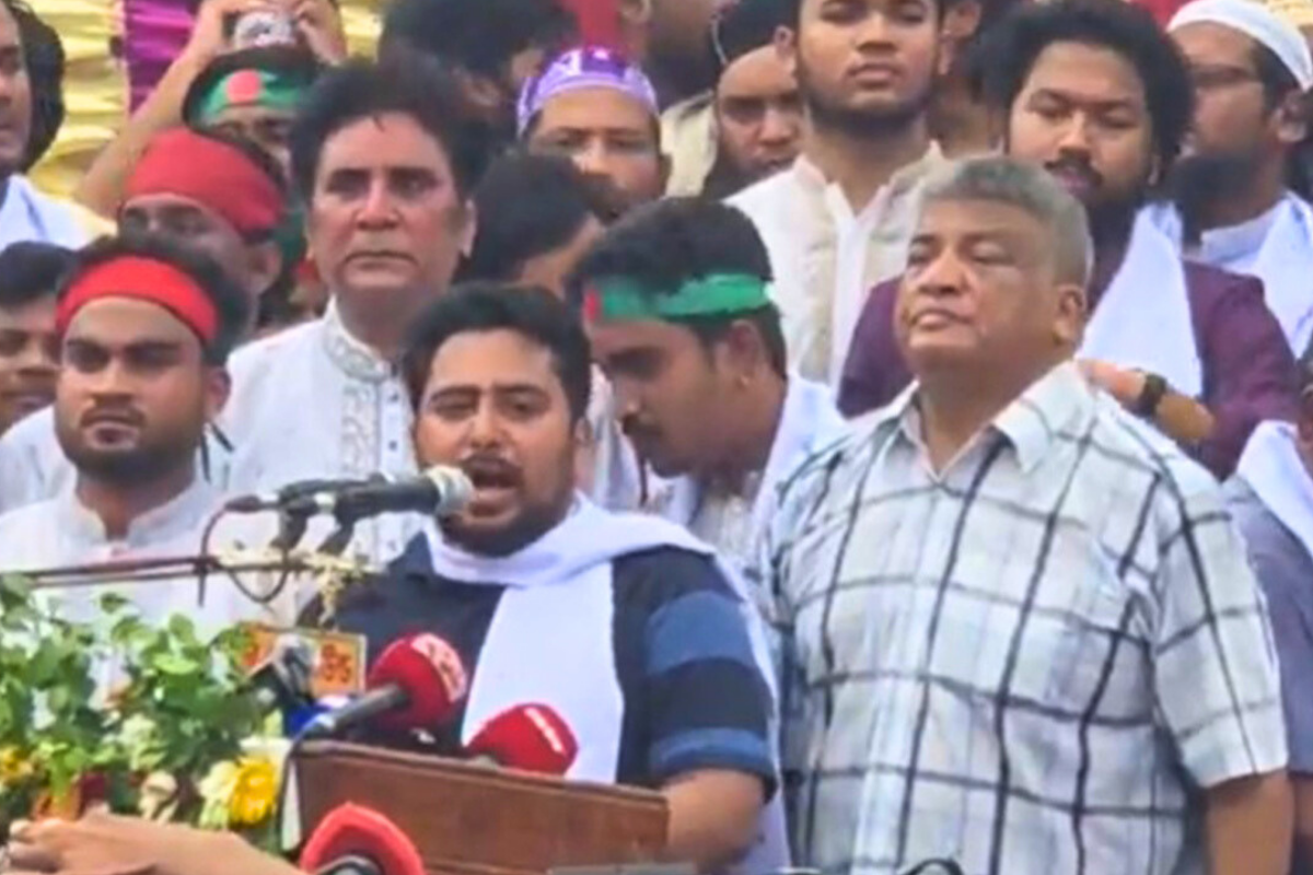 ‘কর্মসূচিতে বাধা দিলে পরিণতি হবে আওয়ামী লীগের মতো’–  নাহিদ ইসলাম
