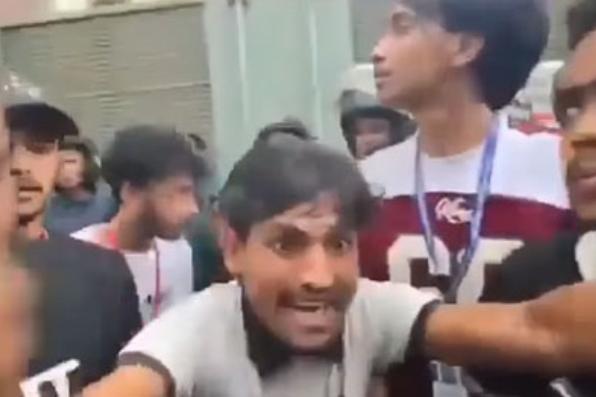 ‘টাকা তুলে শেখ হাসিনাকে আবার ফেরাব’ মন্তব্য করা তরুণসহ গ্রেপ্তার ৪