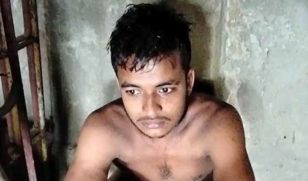 ‘ধর্ষণের’ ৫ ঘণ্টা পর প্রতিবন্ধী কিশোরীর মৃত্যু, অভিযুক্ত আটক 3 ‘ধর্ষণের ৫ ঘণ্টা পর প্রতিবন্ধী কিশোরীর মৃত্যু অভিযুক্ত আটক 1751987571 ‘ধর্ষণের’ ৫ ঘণ্টা পর প্রতিবন্ধী কিশোরীর মৃত্যু, অভিযুক্ত আটক