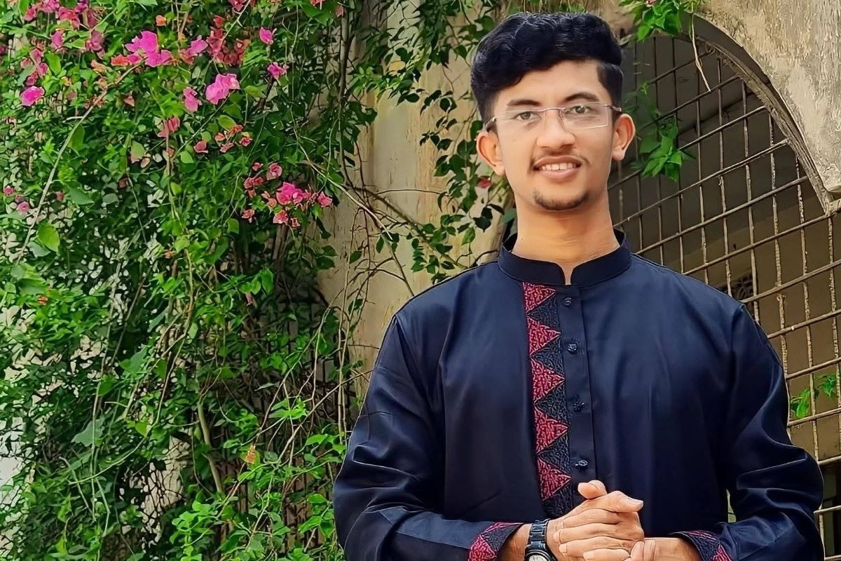 ‘সেই সমন্বয়ক রিয়াদের বাসা থেকে আড়াই কোটির চেক-এফডিআর উদ্ধার’