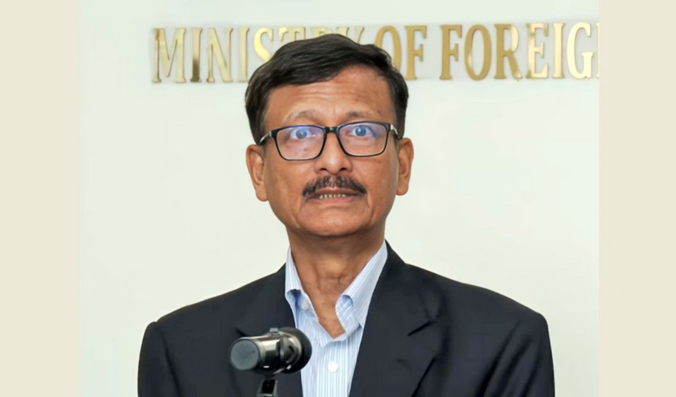 ঢাকার মার্কিন দূতাবাসে হামলার সম্ভাবনার প্রশ্নে পররাষ্ট্র উপদেষ্টা যে মন্তব্য করেছেন