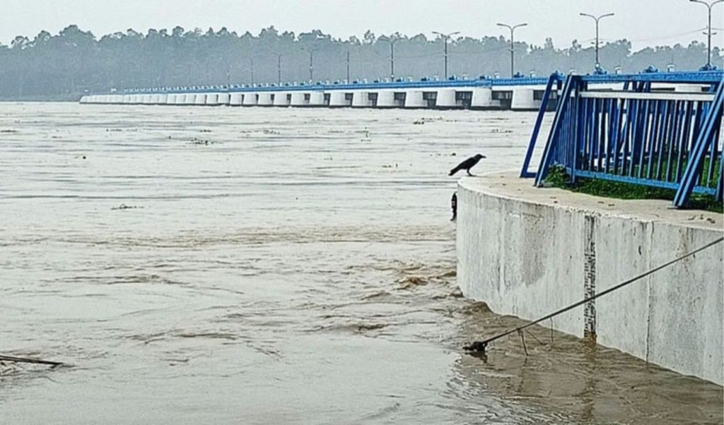 09 08 25 2 1754716127 তিস্তায় পানি বিপৎসীমা অতিক্রম, চার জেলায় বন্যার আশঙ্কা