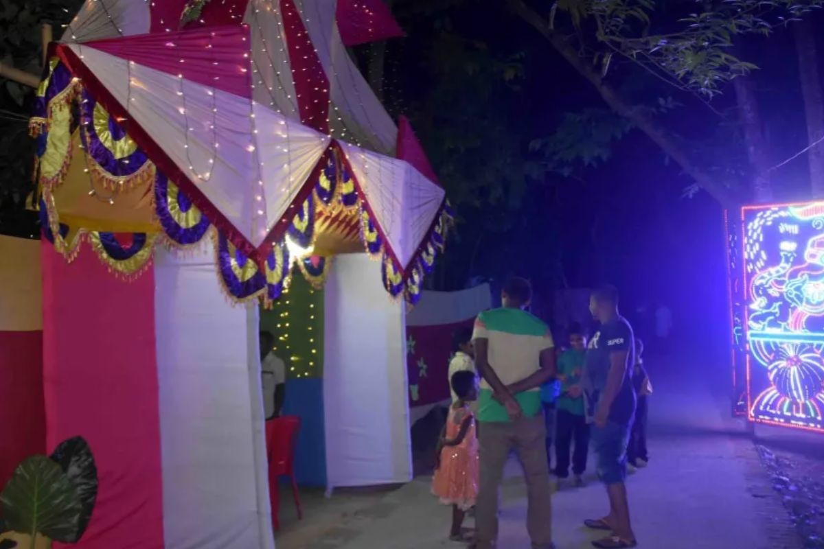 বিয়ে বাড়ির আনন্দ মুহূর্তটি হঠাৎই বদলে গেলো বিষাদে