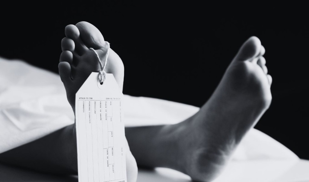 DEAD BODY 1754463473 ইনানী সৈকতে অজ্ঞাত যুবকের বস্ত্রহীন মরদেহ উদ্ধার