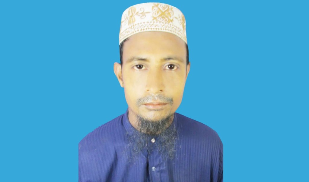 ৬ লাখ টাকা চাঁদা না দেওয়ায় শিক্ষকনেতাকে বিএনপির কার্যালয়ে আটকে মারধর 4 SADEK 6 1755269061 ৬ লাখ টাকা চাঁদা না দেওয়ায় শিক্ষকনেতাকে বিএনপির কার্যালয়ে আটকে মারধর