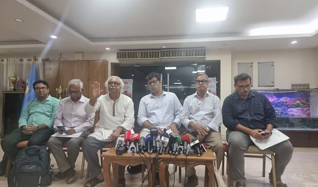 জাতীয় ঐকমত্য কমিশনের সভা বর্জন করল বাম দলগুলো 4 Untitled design 2025 08 01T005539.689 1753988161 জাতীয় ঐকমত্য কমিশনের সভা বর্জন করল বাম দলগুলো