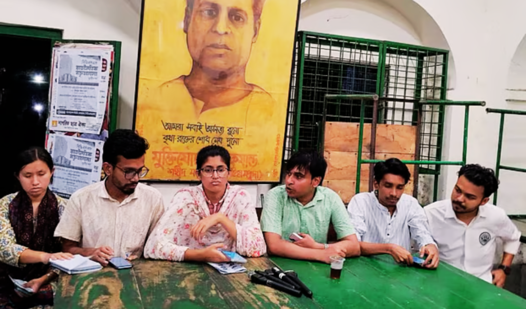 মুক্তিযুদ্ধে চাকমাদের অবদান অস্বীকারের অভিযোগ শিবির সমর্থিত প্যানেলের বিরুদ্ধে 4 Untitled design 2025 08 31T011021.432 1756581175 মুক্তিযুদ্ধে চাকমাদের অবদান অস্বীকারের অভিযোগ শিবির সমর্থিত প্যানেলের বিরুদ্ধে