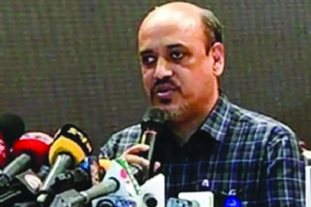 সরকারি অফিসে রাষ্ট্রপতি বা সরকার প্রধানের ছবি সরানোর নির্দেশনা নেই: আজাদ