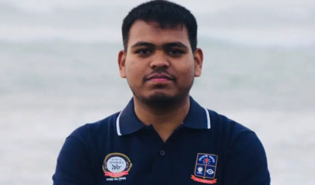 শৃঙ্গলাভঙ্গের অভিযোগে মাহিন সরকারকে বহিষ্কার করলো এনসিপি 3 Untitled design 36 1755546910 শৃঙ্গলাভঙ্গের অভিযোগে মাহিন সরকারকে বহিষ্কার করলো এনসিপি