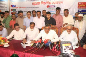 ৭২ ঘণ্টার পরিবহণ ধর্মঘটের হুঁশিয়ারি মালিক সমিতির