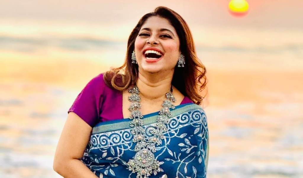 ‘আমার আপনার চেয়ে আপন যেজন খুঁজি তারে আমি আপনায়...’ 3 Untitled design 54 1754600481 ‘আমার আপনার চেয়ে আপন যেজন খুঁজি তারে আমি আপনায়...’
