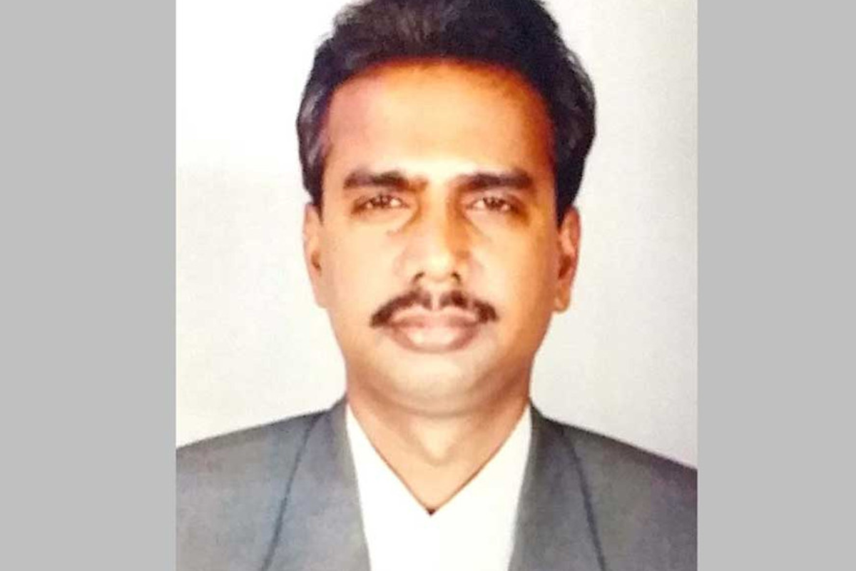 হাইকোর্টে মামলা চলাকালে আইনজীবীর মৃত্যু