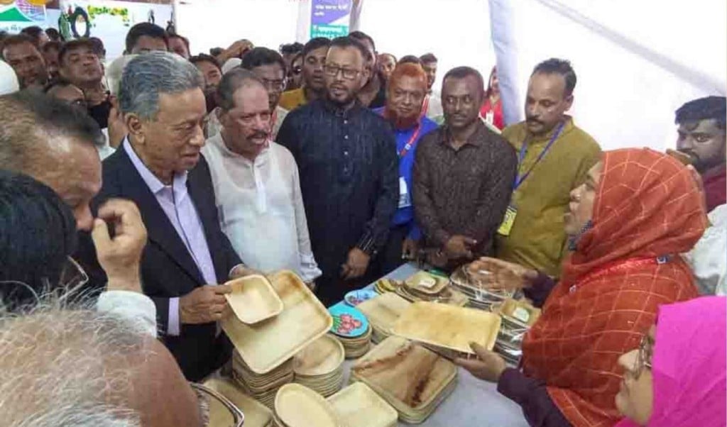 অন্তর্বর্তী সরকার থেকে কোনো প্রত্যাশা নেই আমির খসরু 1756477017 অন্তর্বর্তী সরকার থেকে কোনো প্রত্যাশা নেই: আমির খসরু