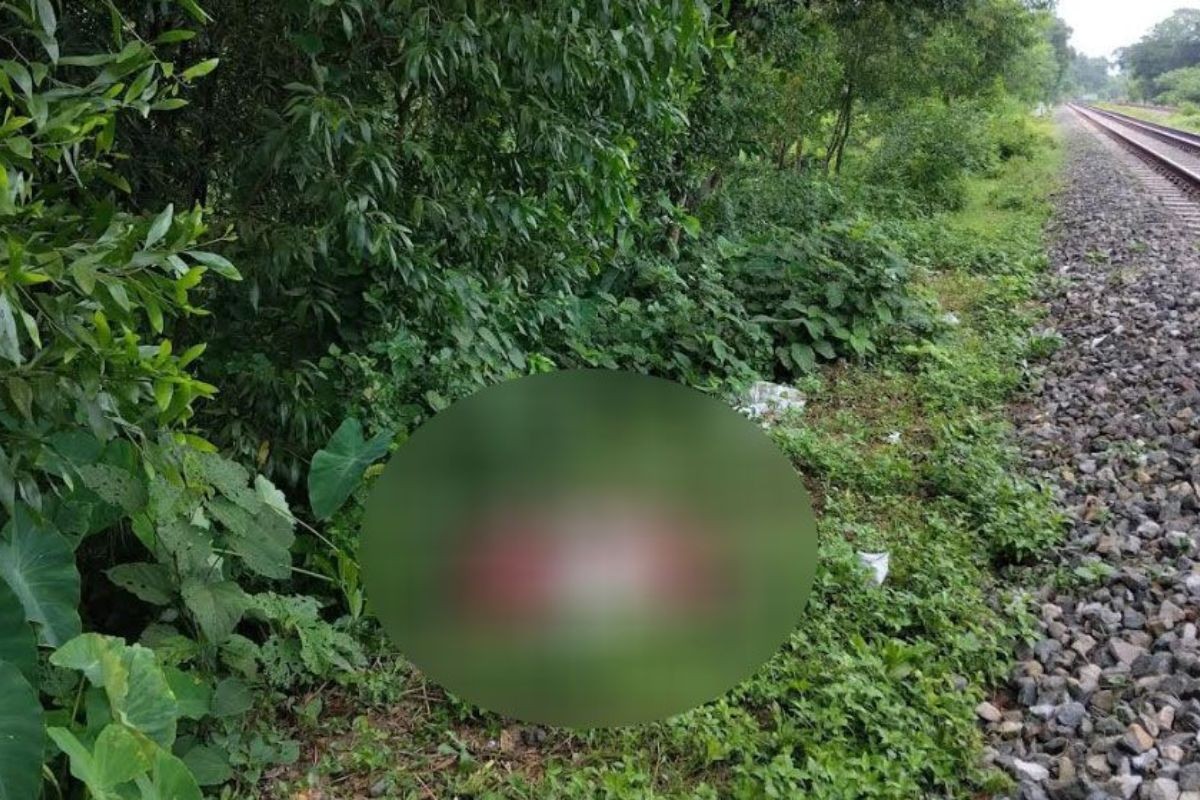 আখাউড়ায় রেললাইনের পাশে অজ্ঞাত ব্যক্তির লাশ উদ্ধার