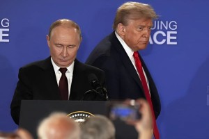 আলাস্কায় পুতিন ও ডোনাল্ড ট্রাম্প বৈঠকের অজানা দিক