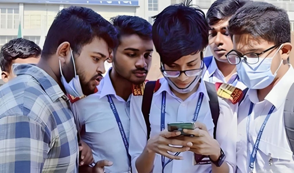 আসন ফাঁকা থাকার দায় 1755836720 উচ্চ মাধ্যমিকে ৩৫ লাখ আসন ফাঁকা, দায় কার?